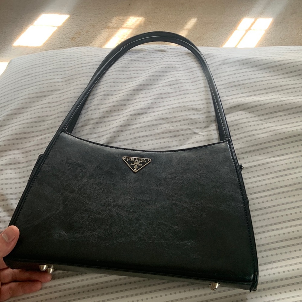 Authentic Prada NWOT Purse